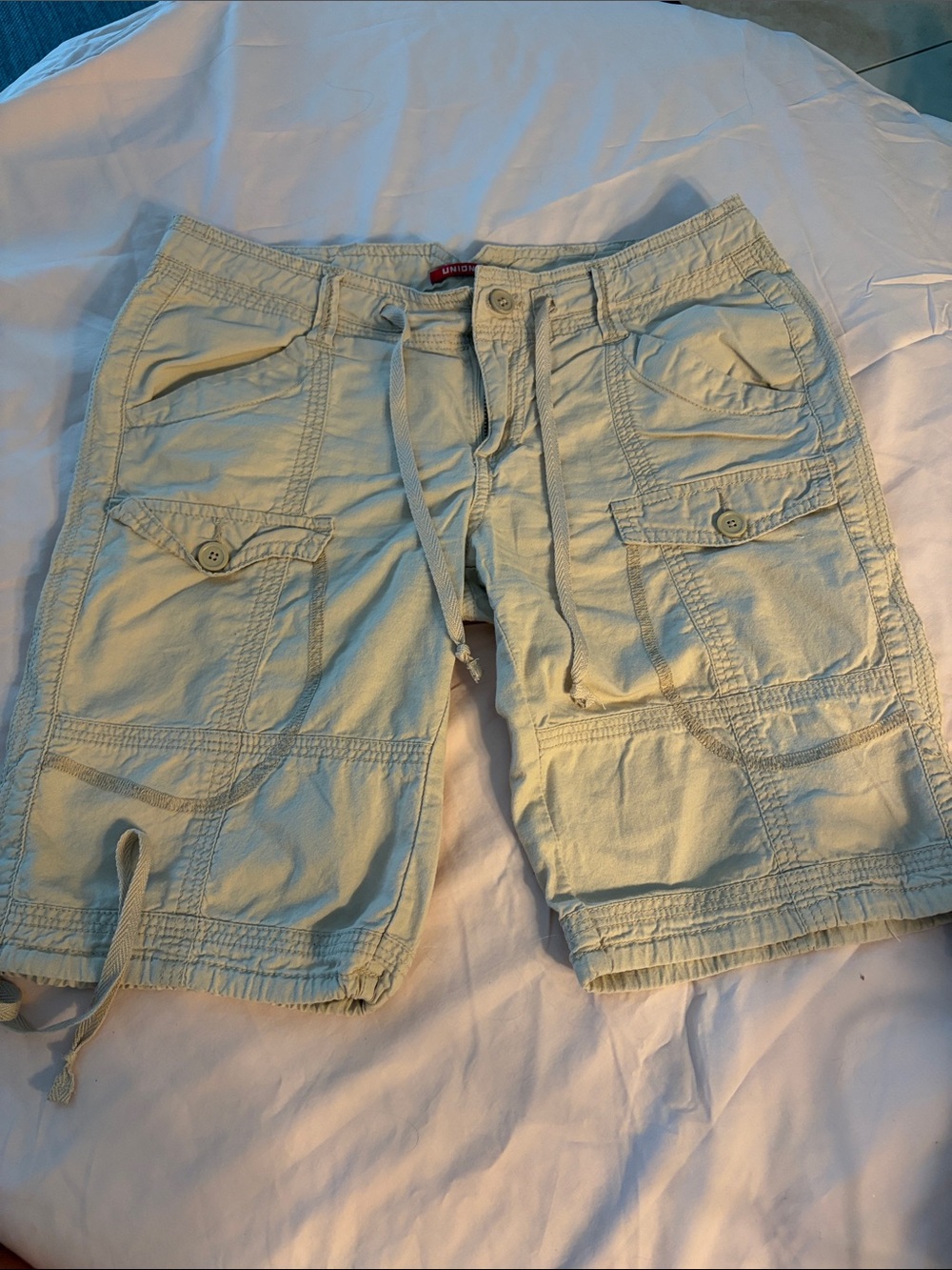 Casual ladies Cargo Shorts in Light Khaki